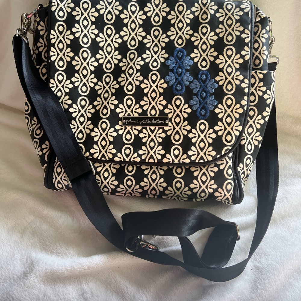 Petunia Pickle Bottom Black and Cream Baby Bag